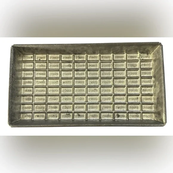 Vintage Hershey’s Chocolate Bar Large Metal Mold - Picture 2 of 5